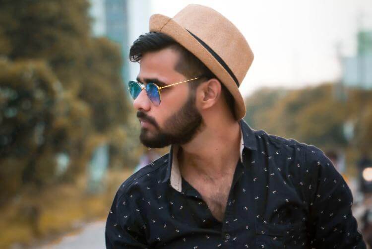 match hat with outfit